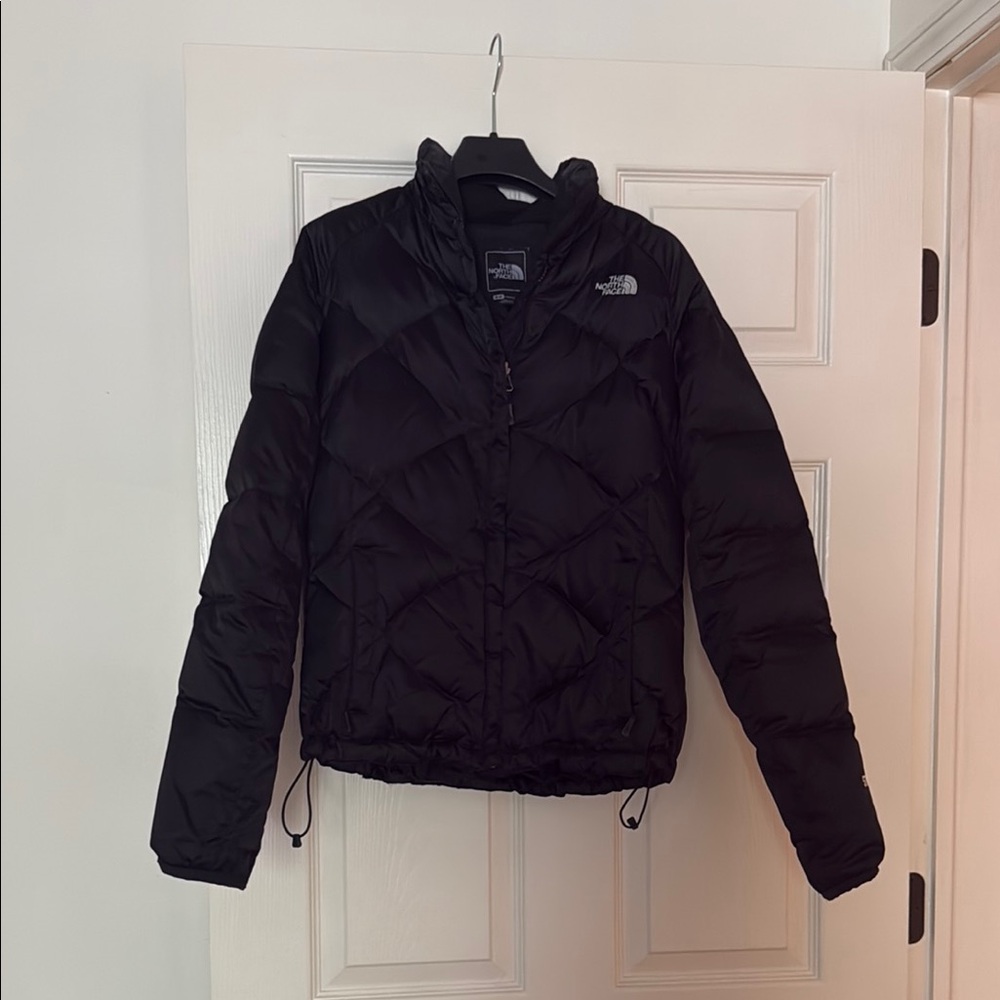 The North Face Black Puffer Jacket Insulated Quilted Design